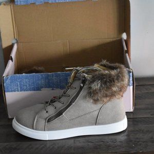 Brand New Fur line Impressive Jelly Pops